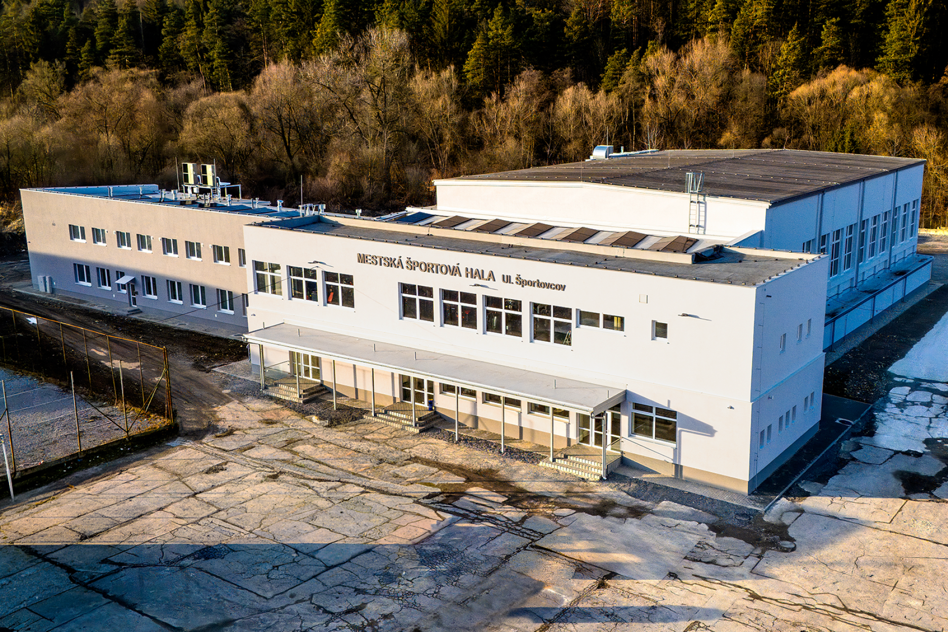 Rekonštrukcia športovej haly Čadca